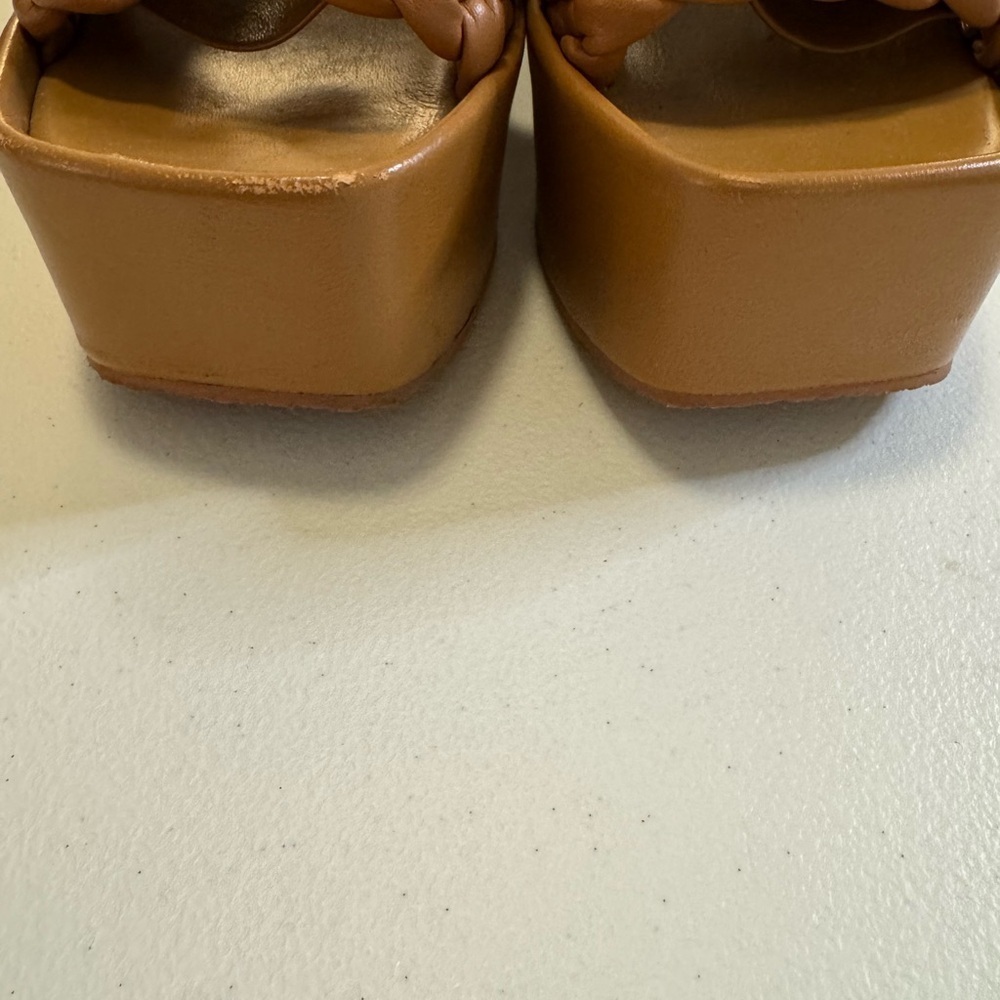 Vince Women’s Tan Mari Wedge Sandal Size 6.5 - Picture 3 of 8